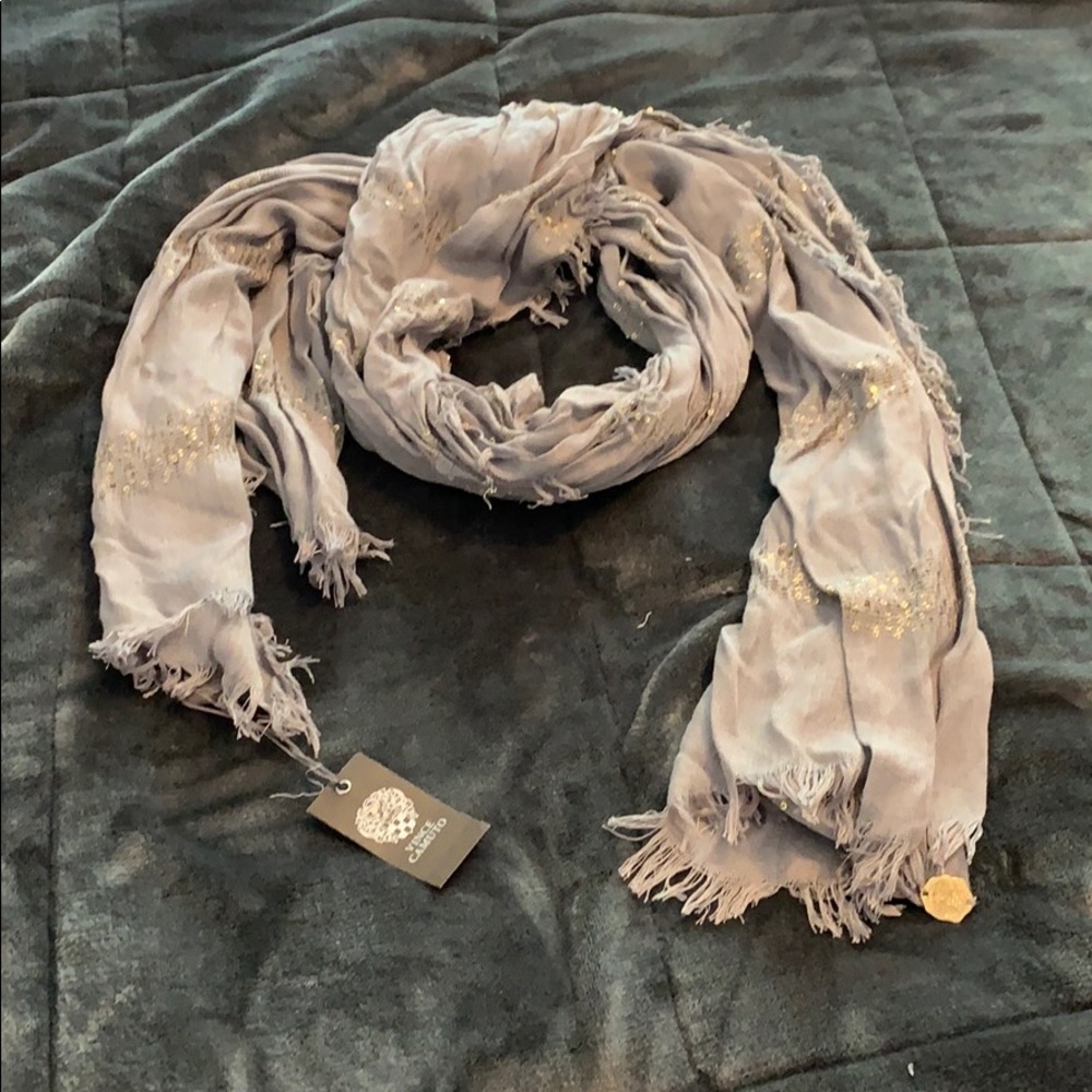 Vince Camuto scarf